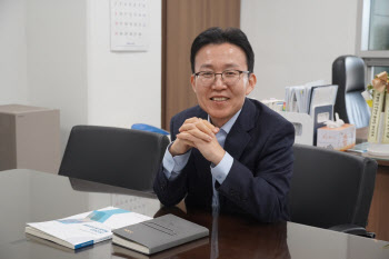 연재이미지