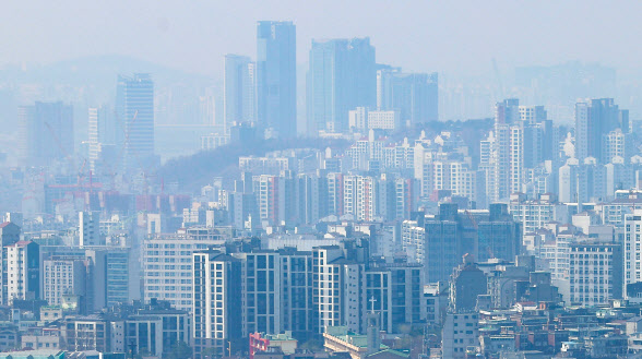 지난달 가계대출 4000억 느는데 그쳐…"토허제에 4~5월 분수령"