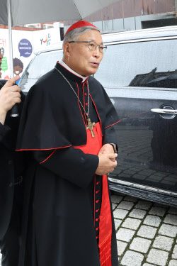 [포토]조문 마친 염수정 추기경                                                                                                                                                                           
