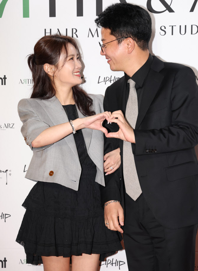 김지민·김준호, 7월 결혼 합니다                                                                                                                                                                         