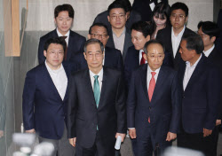 대선 출마 한덕수, 캠프 이정현·김기흥 합류…성일종·추경호 얼굴 비쳐