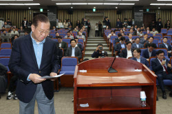 [포토]권영세, '대선 후보 단일화 실패 땐 사퇴'                                                                                                                                                 