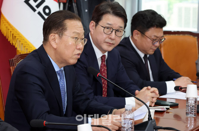 권영세 "11일 전에 반드시 단일화 돼야"                                                                                                                                                   