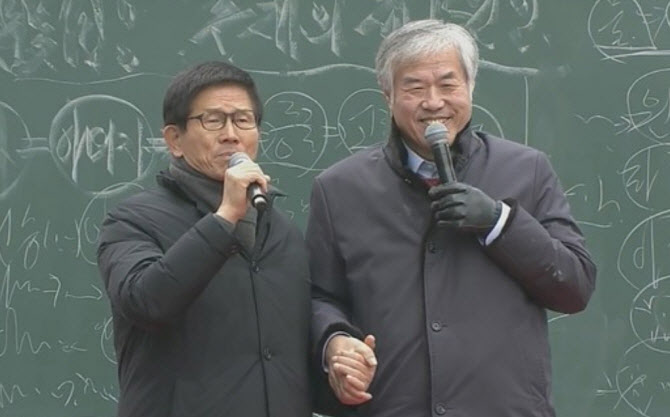 "전광훈이랑 친해요?" 질문에 김문수 측 "멀어질 이유 있나"