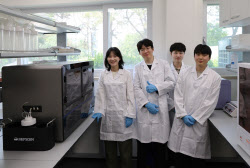 멥스젠, KAIST 연구팀과 망막 혈관 장벽 모델 개발 연구협약