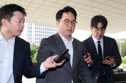 심우정 검찰총장, 중앙지검장 사의에…