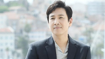 故이선균 협박 3억 뜯은 실장 측...“비난 과도해”