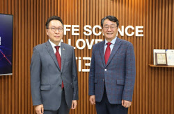 복지부 2차관, 아리바이오 방문...신약개발 간담회