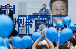 이재명 &quot;내란죄로는 부족…외환유치죄도 수사&quot; 강조