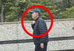 윤석열 길거리 목격담 또 확산