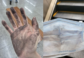 “지하철 뒤칸서 사람들 달려와…여자들은 울어” 긴박했던 순간