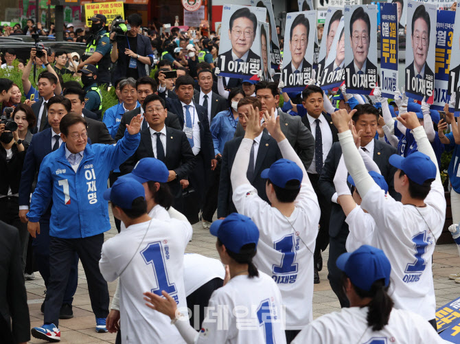 이재명, '성남시·광주시 집중유세'                                                                                                                                                       