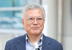 문재인 “이재명 대통령 당선 축하…내란 행위에 준엄한 심판”
