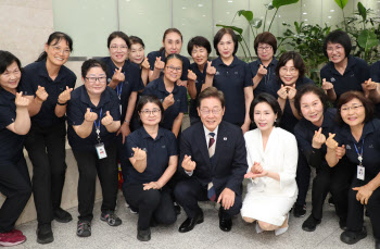 이재명 대통령, 취임 후 처음 찾아간 사람은?