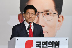 [속보]김문수 &quot;당이 민주주의 대한 이해·사명감 없어&quot;