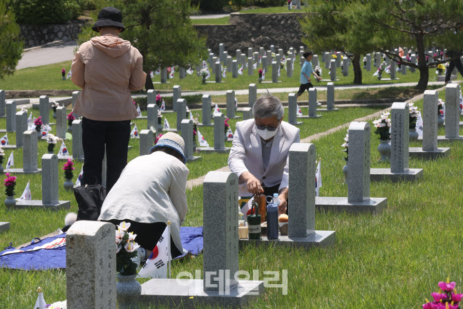 현충일 D-1                                                                                                                                                                                        