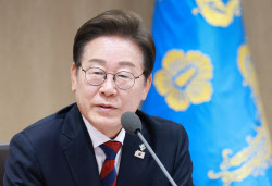 李 대통령, 한남동 관저 사용…“세금 낭비 감안 결정”