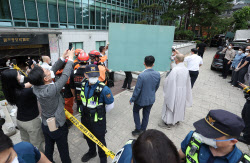 [속보]조계사 국제회의장 화재 완진…발생 1시간 35분만