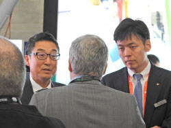 롯데 3세 신유열, 바이오USA서 CDMO 수주 미팅 직접 챙긴다