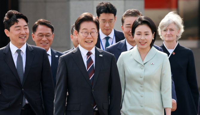  李대통령, G7 정상회의 참석 위해 오늘 출국 첫 해외 방문 