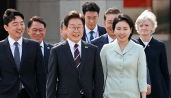 [포토] 李대통령, G7 정상회의 참석 위해 오늘 출국 첫 해외 방문                                                                                                                                           