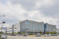 [마켓인]해외사업 ‘빨간불’ 쿠쿠홈시스, 글로벌 법인 60% ‘완전자본잠식’