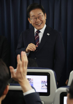 참모는 코피 쏟았는데...
