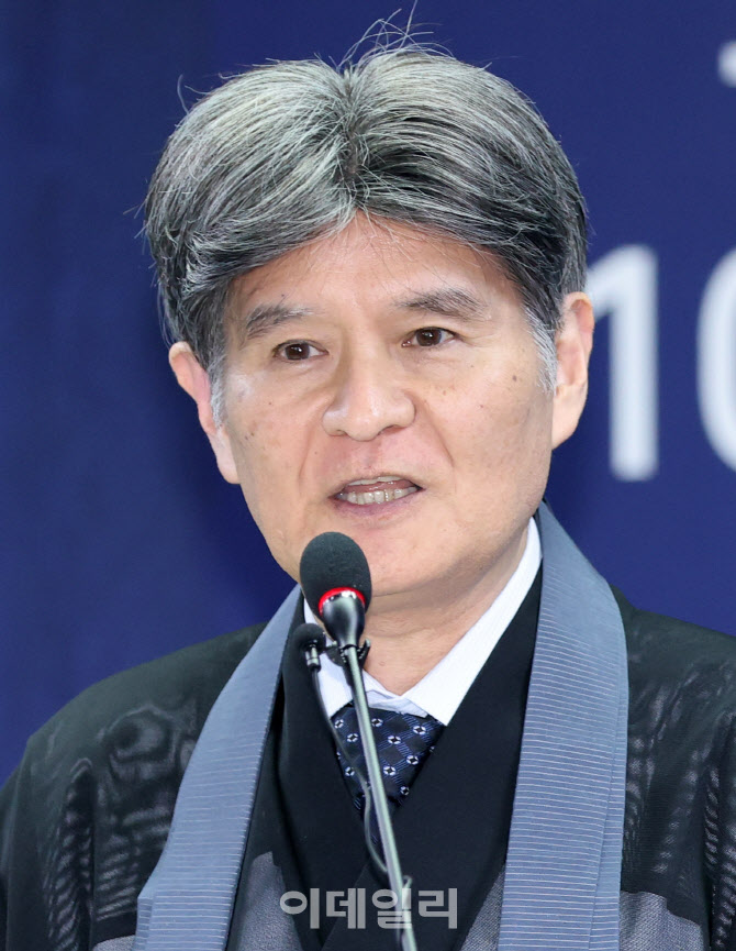 인사말하는 사토 다카오 일본 고덕원 주지 스님                                                                                                                                                      