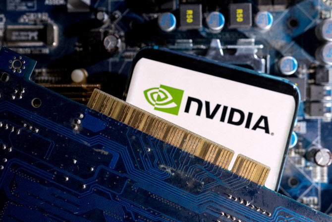 엔비디아 GPU 이미지