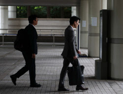 [포토] 김용현 구속영장 심문기일 출석하는 이하상 변호사                                                                                                                                                  
