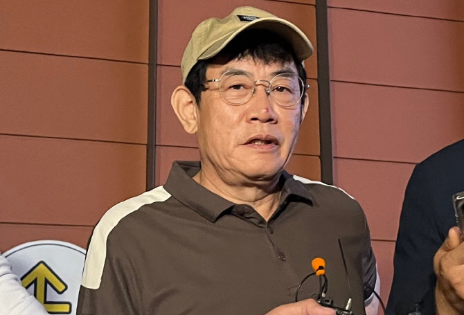 경찰 조사 마친 이경규                                                                                                                                                                                   