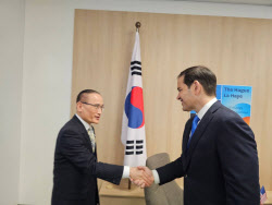 위성락 안보실장, 나토 회의서 美·日 등과 연쇄 회담