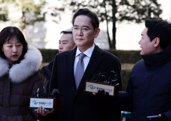 &apos;부당합병 의혹&apos; 이재용, 7월17일 대법 선고…1·2심 무죄