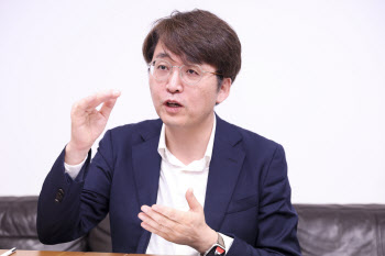 "&apos;이러다 중국이 가장 먼저 탄소중립?&apos; 농담 나오는 이유는…"