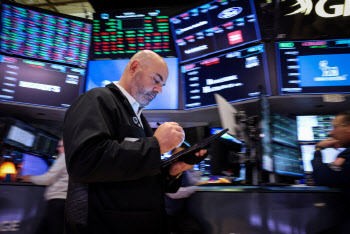 美 S&P 500·나스닥 또 최고치…무역협상 기대감[뉴스새벽배송]