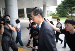 내란특검, '계엄 사후 문건' 한덕수 소환…국무위원 줄조사