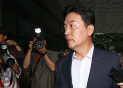 내란특검, '尹 체포 방해' 김성훈 전 경호처 차장 소환