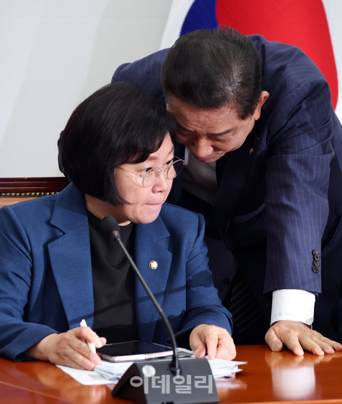 정책조정회의, '대화하는 김병기-김현'