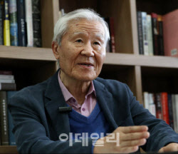 조갑제 "안철수, &apos;언더 찐윤&apos; 블랙리스트 만들어 청산해야"