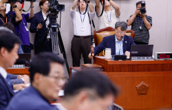 개혁이냐 개악이냐…여야, 檢수사·기소 분리법 두고 난타전