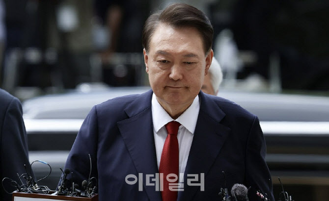 해병특검, 윤석열 전 대통령 자택 등 10여곳 동시 압수수색