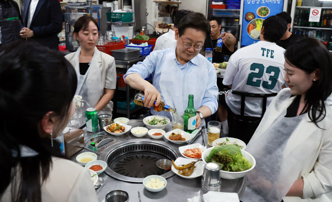  외식하러 간 이재명 대통령