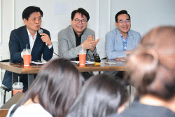 국정委 "檢 개혁안, 다듬는 과정…당정대 '단일안' 낼 것"(종합)