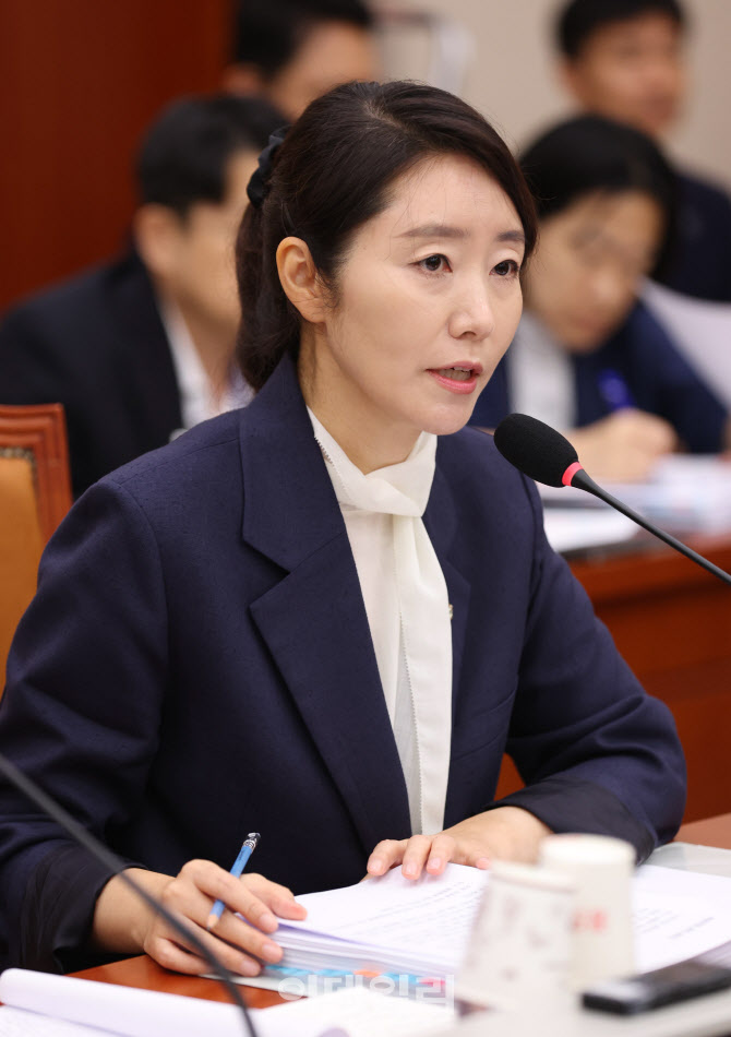강선우, '상처받은 보좌진께 사과'                                                                                                                                                        