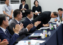 [포토] 더불어민주당, aT에서 물가대책 간담회                                                                                                                                                             