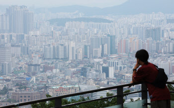 서울 집값 무섭게 오르더니…주택시가총액 역대 최대치 근접