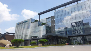 &apos;퀀텀점프&apos; 프레스티지바이오로직스·파마, ETF 편입 임박
