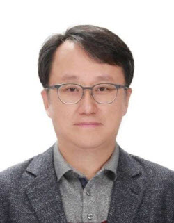 강준욱 비서관, &apos;내란옹호&apos; 파장…與서 사퇴·파면 요구 이어져(종합)