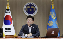 李대통령 “민생쿠폰은 소비회복…추가 소비진작 대책 준비”