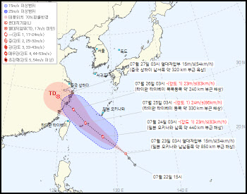 제7호 태풍 &apos;프란시스코&apos; 발달 임박…우리나라 영향은?